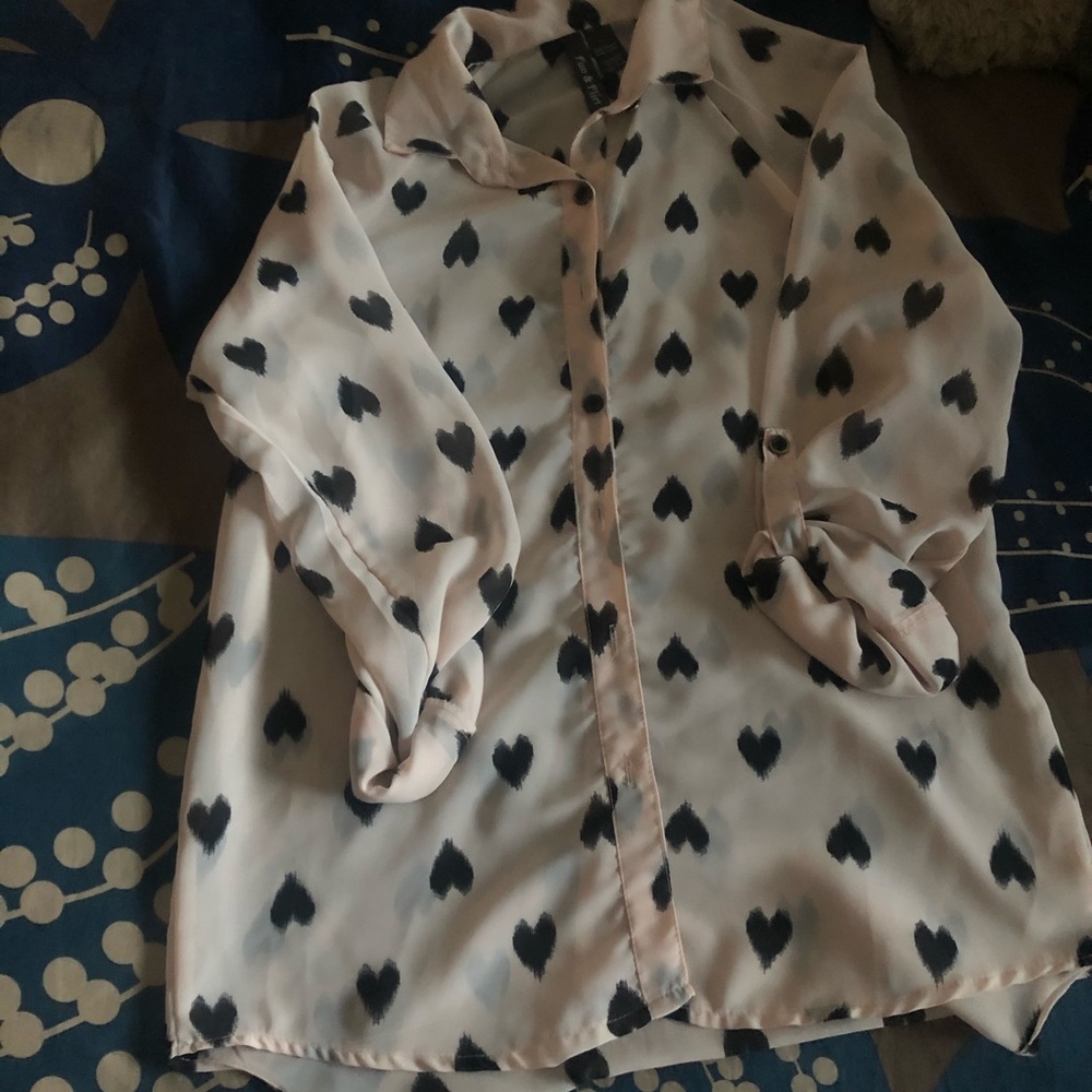 Heart mesh button down - Picture 2 of 5